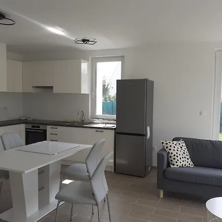Apartment Akali Marina - Privat Pool Balatonakali